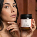 Mascarilla natural para cabello teñido de mujer
