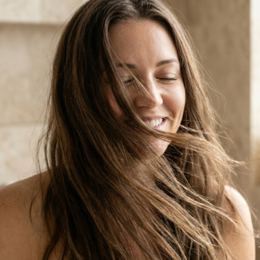 Productos de cosmética capilar con formulación avanzada y natural